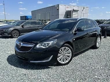 Czarny Używany 2017 Opel Insignia Country Tourer Kombi | 39 900 zł (Dobra cena) - Obraz 1/4