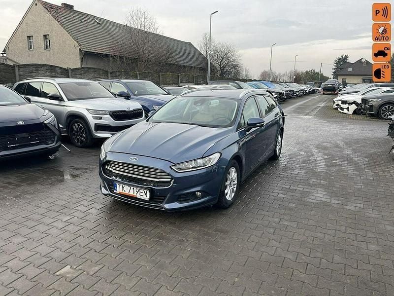 Niebieski jasny Używany 2018 Ford Mondeo Kombi | 21 900 zł - Obraz 1/4