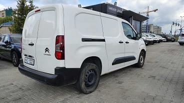 Używany Citroën Berlingo 102 KM (75 kW) 2021 Biały Minivan