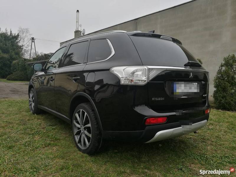 Sprzedany Mitsubishi Outlander III dla ., używany 2015, km