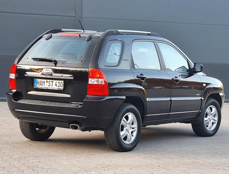 Używany Kia Sportage Active 141 KM (103 kW) 2007 Czarny SUV