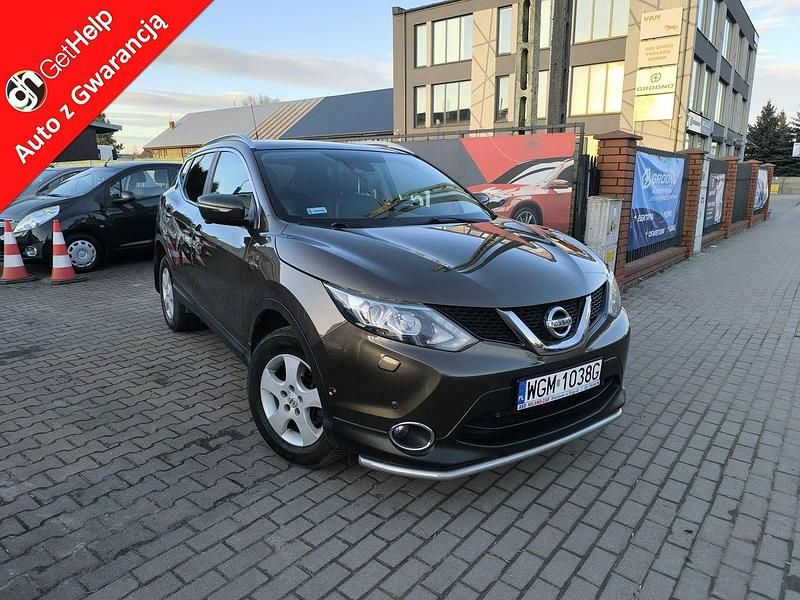 Używany Nissan Qashqai 360º 144 KM (105 kW) 2014 Szary SUV