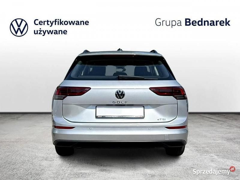 Używany VW Golf VIII 2023 Srebrny Kombi