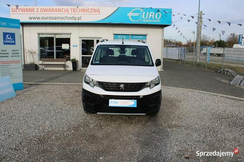 Biały Używany 2019 Peugeot Rifter Minivan | 46 499 zł (Uczciwa cena) - Obraz 1/4