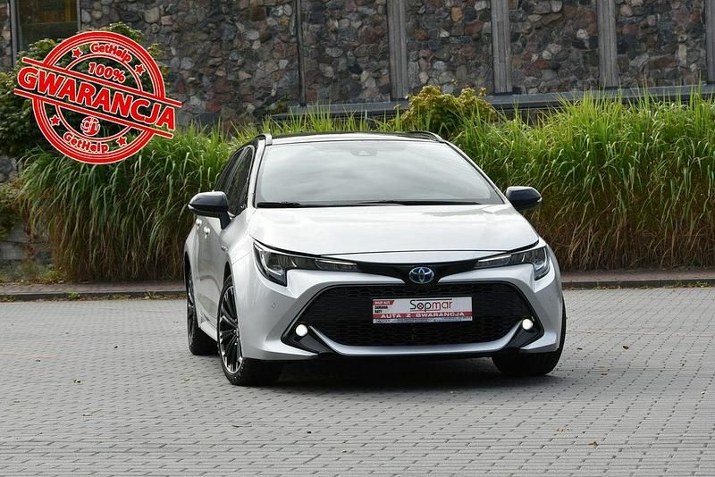 Srebrny Używany 2021 Toyota Corolla Kombi | 76 900 zł - Obraz 1/4