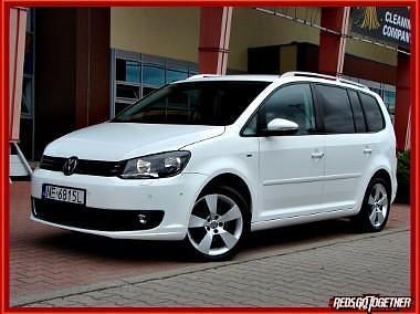 Biały Używany 2014 VW Touran Cup Minivan | 35 900 zł (Uczciwa cena) - Obraz 1/4