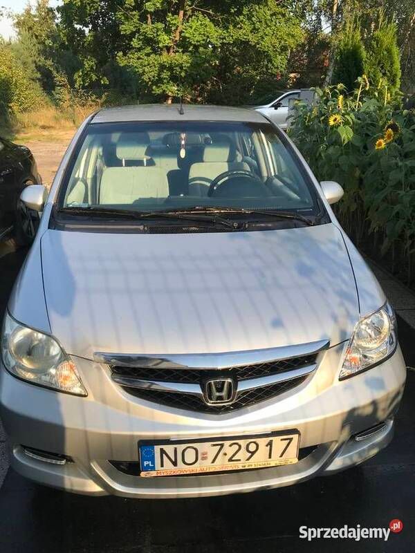 Srebrny Używany 2006 Honda City Sedan/Limuzyna | 5000 zł - Obraz 1/4