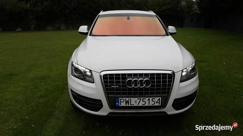 Biały Używany 2010 Audi Q5 SUV | 41 999 zł (Uczciwa cena) - Obraz 1/4