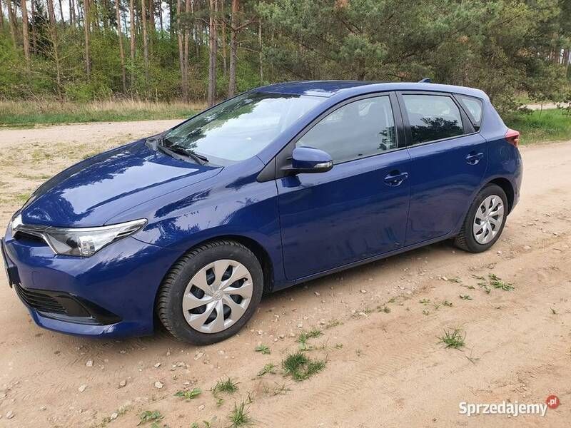 Biały Używany 2014 Toyota Auris Hatchback | 39 900 zł - Obraz 1/4