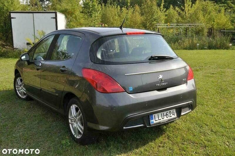 Używany Peugeot 308 125 KM (91 kW) 2013 Szary Hatchback