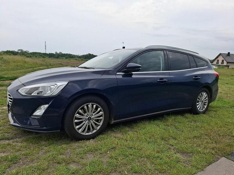 Niebieski Używany 2019 Ford Focus Kombi | 45 000 zł (Dobra cena) - Obraz 1/4