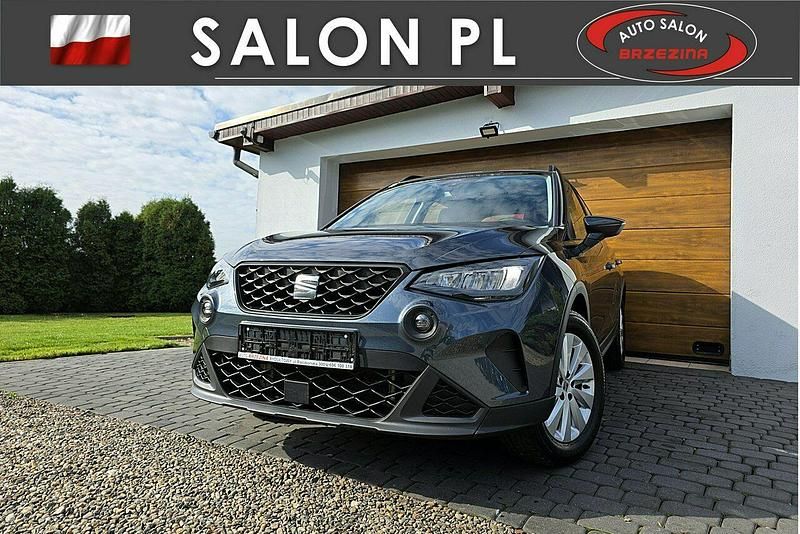 Używany Seat Arona 95 KM (69 kW) 2024 Szary SUV