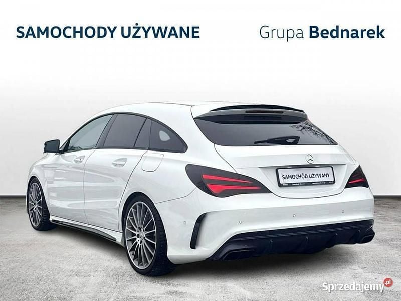 Używany Mercedes CLA45 AMG AMG 381 KM (280 kW) 2017 Biały Kombi