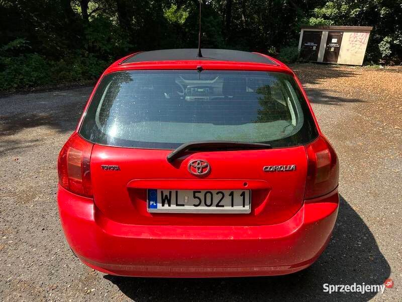 Używany Toyota Corolla 98 KM (72 kW) 2003 Czerwony Hatchback