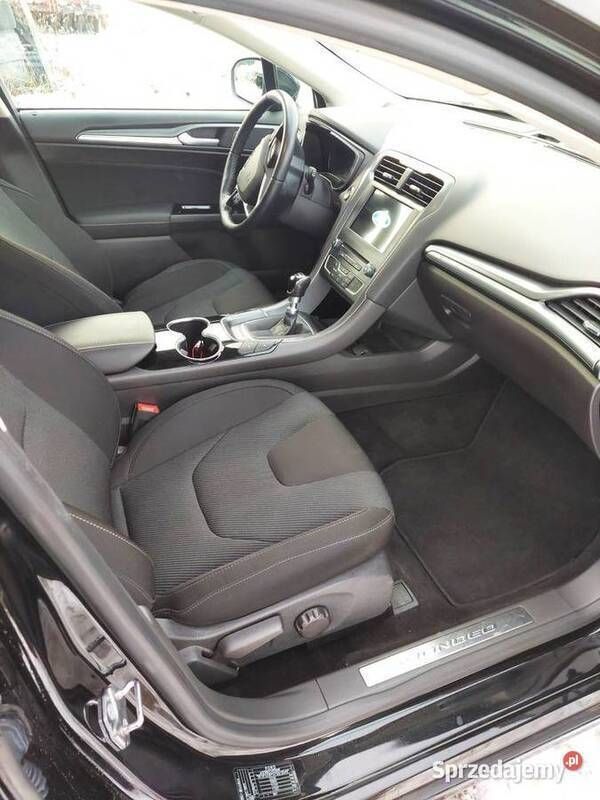 Używany Ford Mondeo Titanium 2016 Czarny Kombi