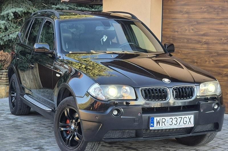 Czarny Używany 2006 BMW X3 Sport Line SUV | 23 900 zł (Dobra cena) - Obraz 1/4
