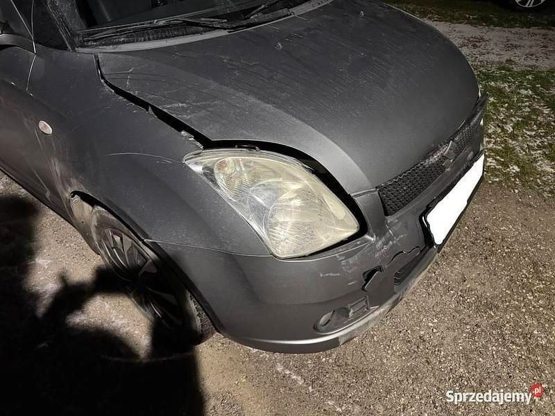 Srebrny Używany 2007 Suzuki Swift Hatchback | 9000 zł - Obraz 1/4