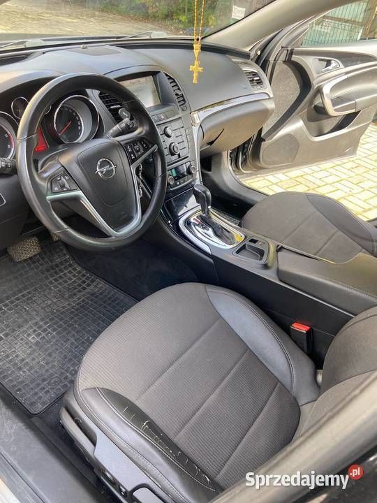 Czarny Używany 2009 Opel Insignia Sedan/Limuzyna | 18 500 zł (Uczciwa cena) - Obraz 1/4