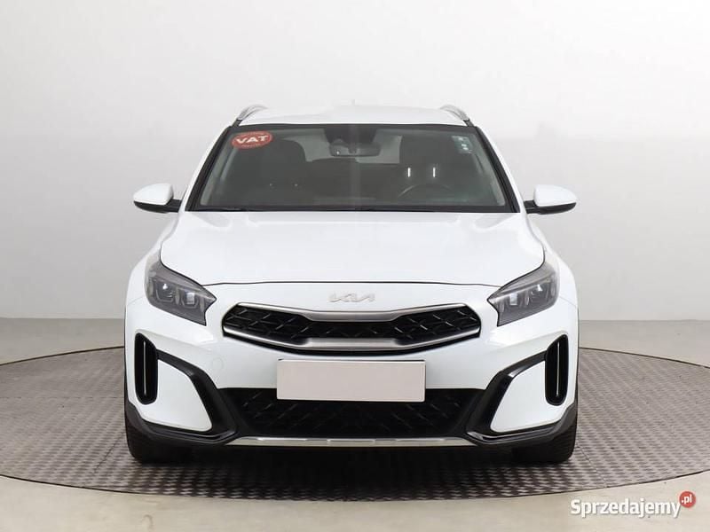 Biały Używany 2023 Kia XCeed SUV | 92 999 zł (Uczciwa cena) - Obraz 1/4