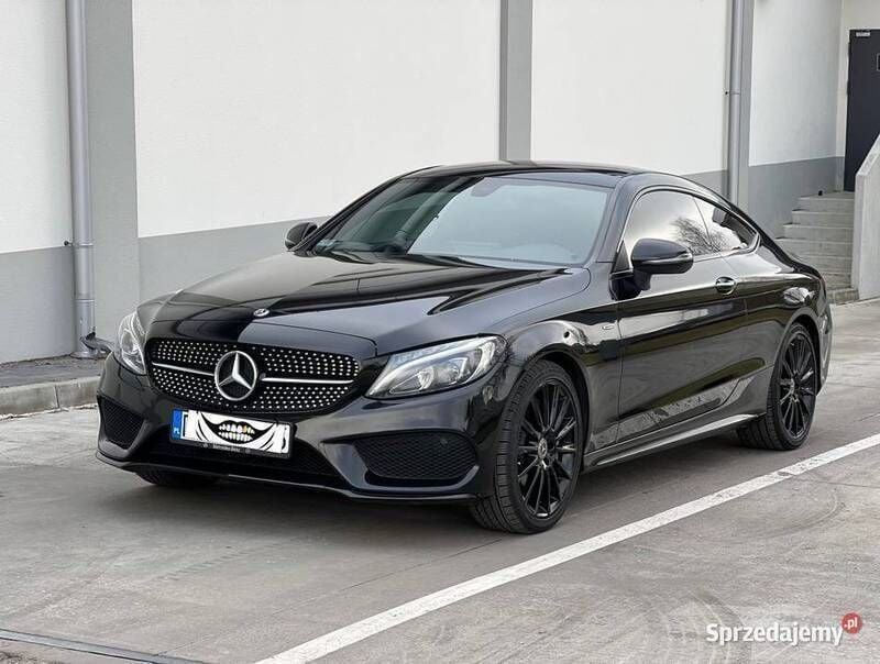 Używany 2019 Mercedes C300 AMG Coupe | 169 000 zł - Obraz 1/4
