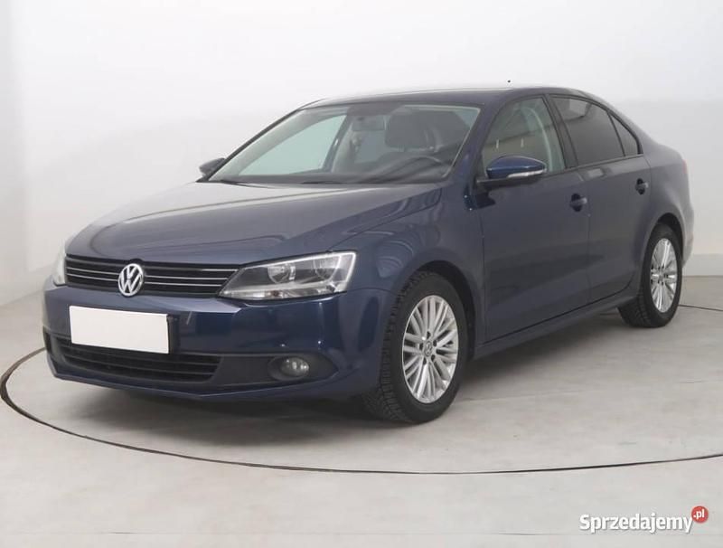 Używany VW Jetta 2012 Niebieski Sedan/Limuzyna