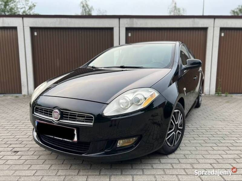 Czarny Używany 2010 Fiat Bravo Hatchback | 14 200 zł (Dobra cena) - Obraz 1/4