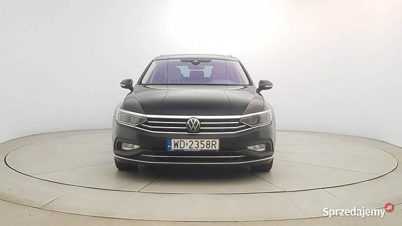 Czarny Używany 2022 VW Passat Elegance Kombi | 119 850 zł - Obraz 1/4