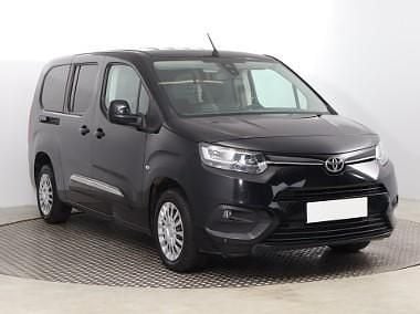 Czarny Używany 2022 Toyota Proace City Van | 61 999 zł (Super Cena) - Obraz 1/4