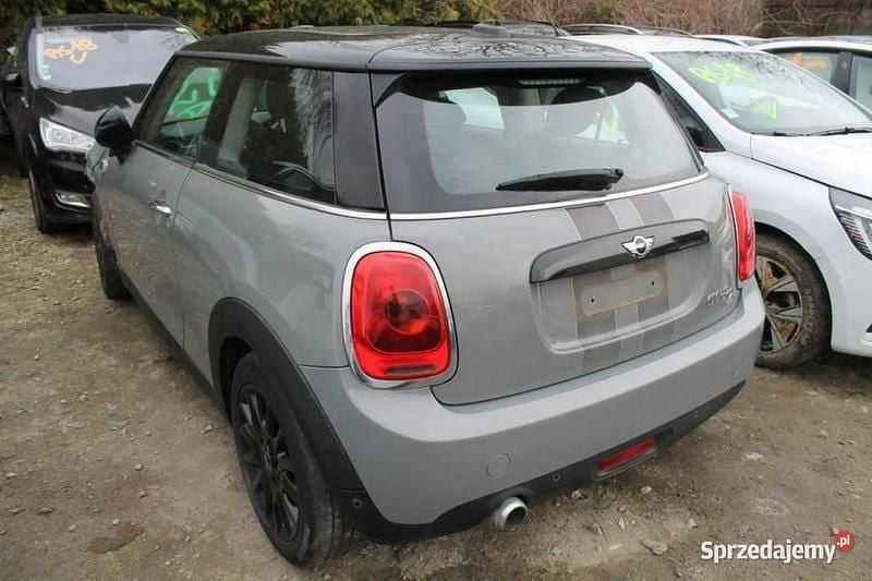 Szary Używany 2017 Mini Cooper Hatchback | 13 900 zł - Obraz 1/4