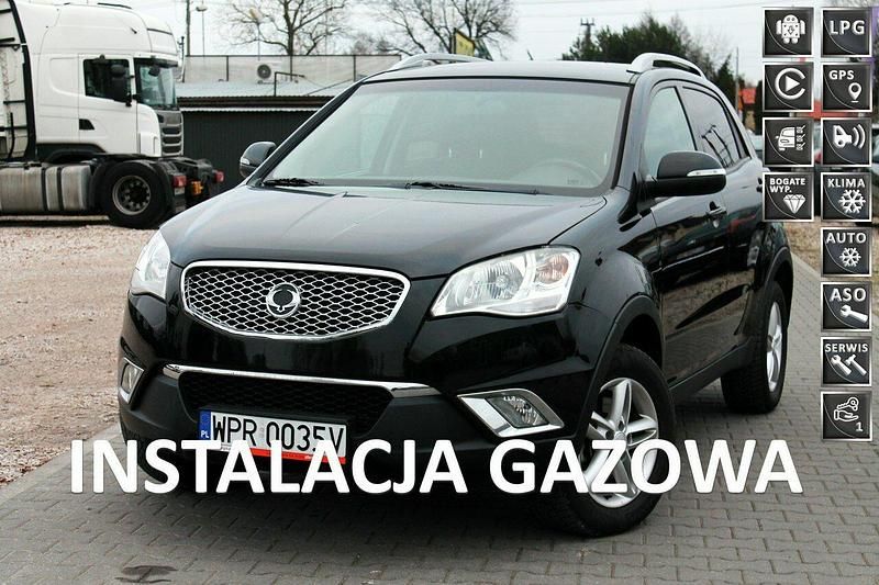 Czarny Używany 2015 Ssangyong (KGM) Korando SUV | 37 999 zł (Dość drogi) - Obraz 1/4