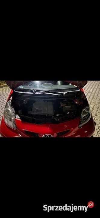 Czerwony Używany 2006 Toyota Aygo Hatchback | 5000 zł - Obraz 1/4