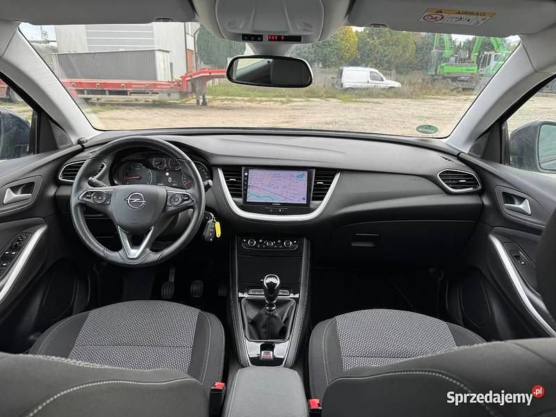 Czarny Używany 2018 Opel Grandland X SUV | 47 950 zł - Obraz 1/4