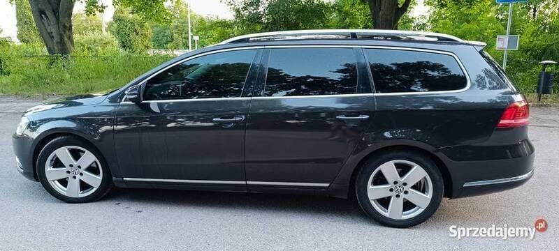 Brązowy Używany 2011 VW Passat Kombi | 20 000 zł (Drogi) - Obraz 1/4