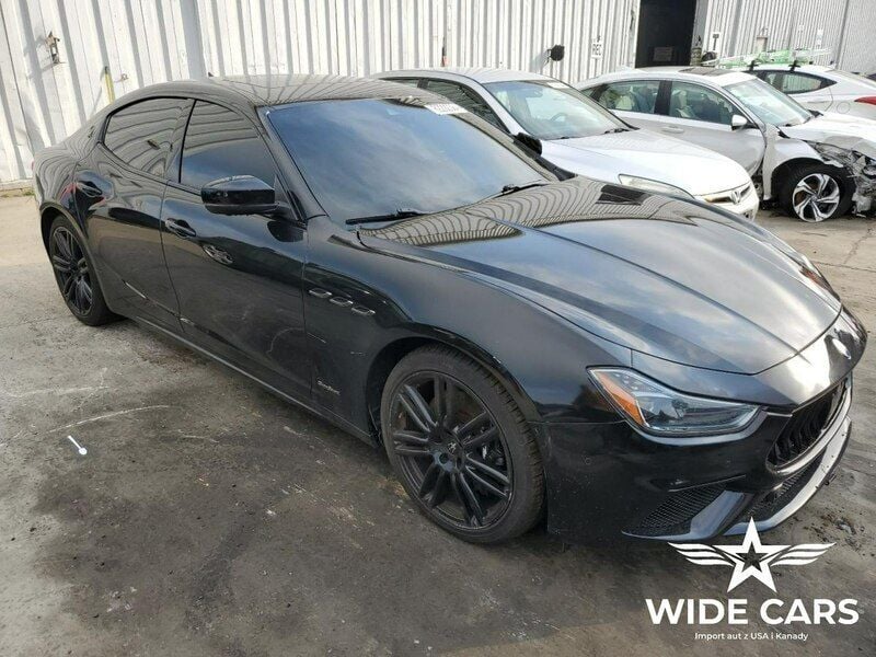 Czarny Używany 2019 Maserati Ghibli Coupe | 71 900 zł - Obraz 1/4