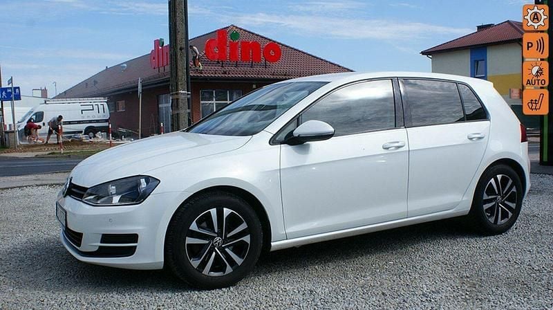 Biały Używany 2012 VW Golf VII Hatchback | 37 700 zł (Dość drogi) - Obraz 1/4