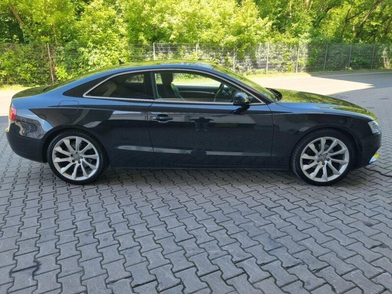 Używany Audi A5 177 KM (130 kW) 2011 Czarny (metalik) Coupe