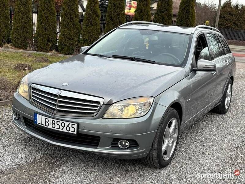 Szary Używany 2010 Mercedes C200 Elegance Kombi | 25 900 zł (Uczciwa cena) - Obraz 1/4