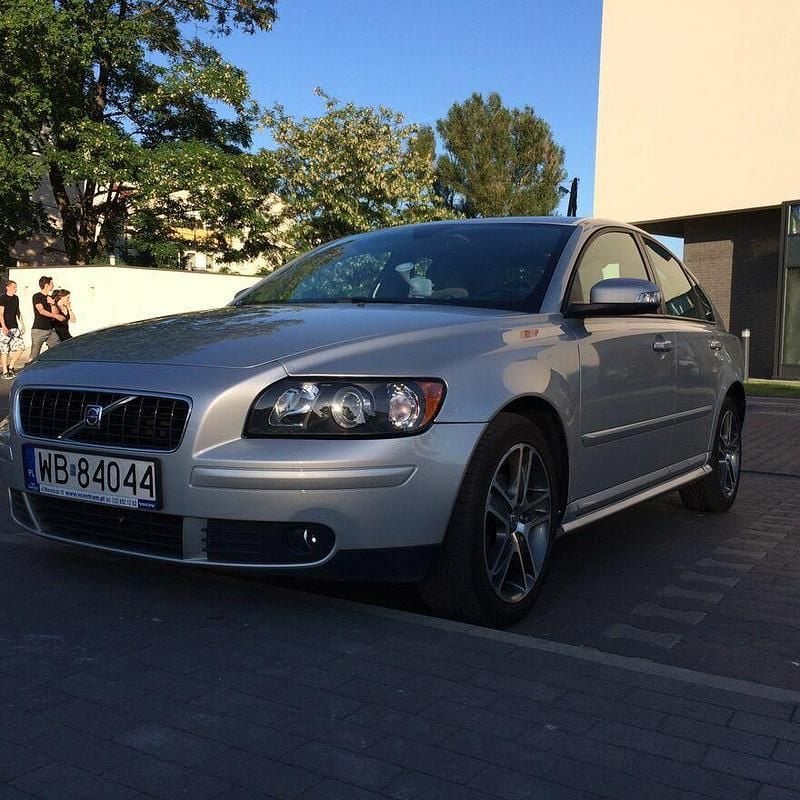 Srebrny Używany 2007 Volvo S40 Sedan/Limuzyna | 21 500 zł - Obraz 1/4
