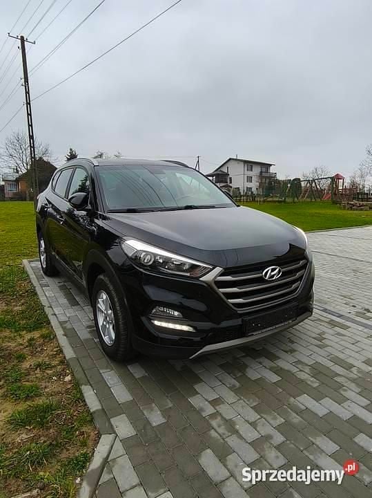 Czarny Używany 2017 Hyundai Tucson SUV | 63 999 zł (Uczciwa cena) - Obraz 1/4