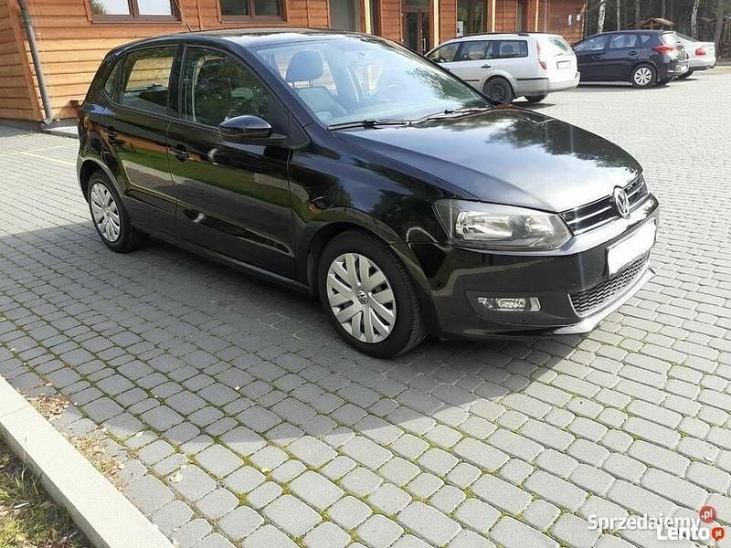Czarny Używany 2011 VW Polo Comfortline Hatchback | 17 900 zł (Uczciwa cena) - Obraz 1/4