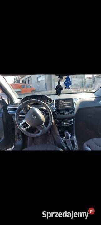 Używany Peugeot 208 92 KM (67 kW) 2012 Hatchback