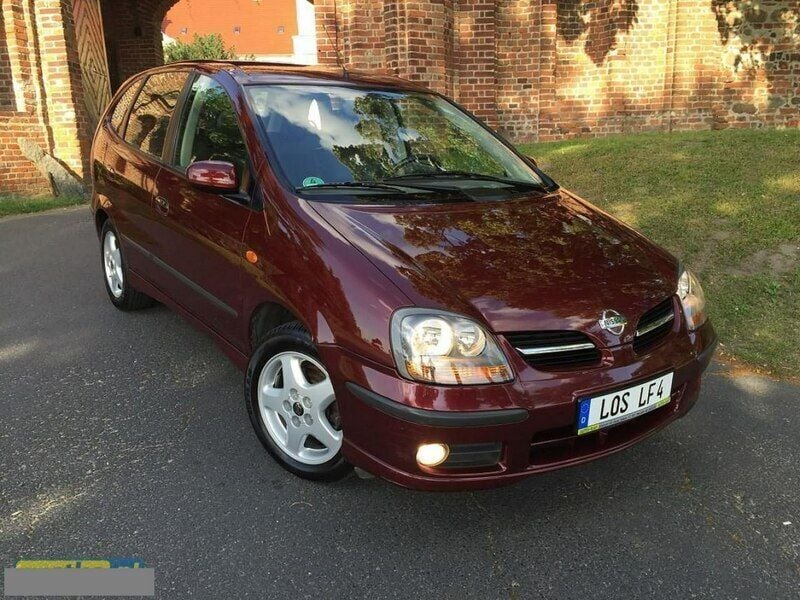Bordowy (metallic) Używany 2002 Nissan Almera Hatchback | 7999 zł - Obraz 1/4