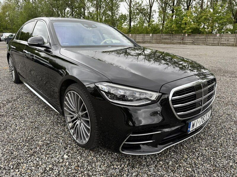 Czarny Używany 2021 Mercedes S400 Sedan/Limuzyna | 272 400 zł - Obraz 1/4