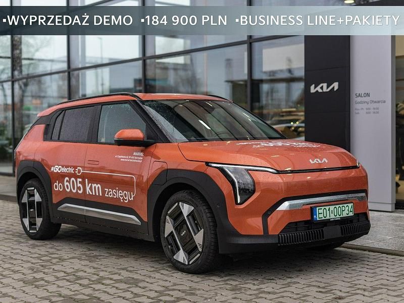 Pomarańczowy (metalik) Używany 2024 Kia EV3 SUV | 184 900 zł - Obraz 1/4