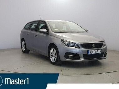 Srebrny Używany 2018 Peugeot 308 Active Sedan/Limuzyna | 52 850 zł (Drogi) - Obraz 1/4