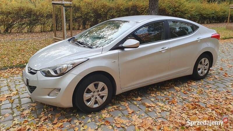 Srebrny Używany 2012 Hyundai Elantra Sedan/Limuzyna | 26 500 zł (Dość drogi) - Obraz 1/4