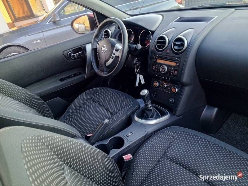 Bordowy Używany 2008 Nissan Qashqai +2 SUV | 25 900 zł (Uczciwa cena) - Obraz 1/4