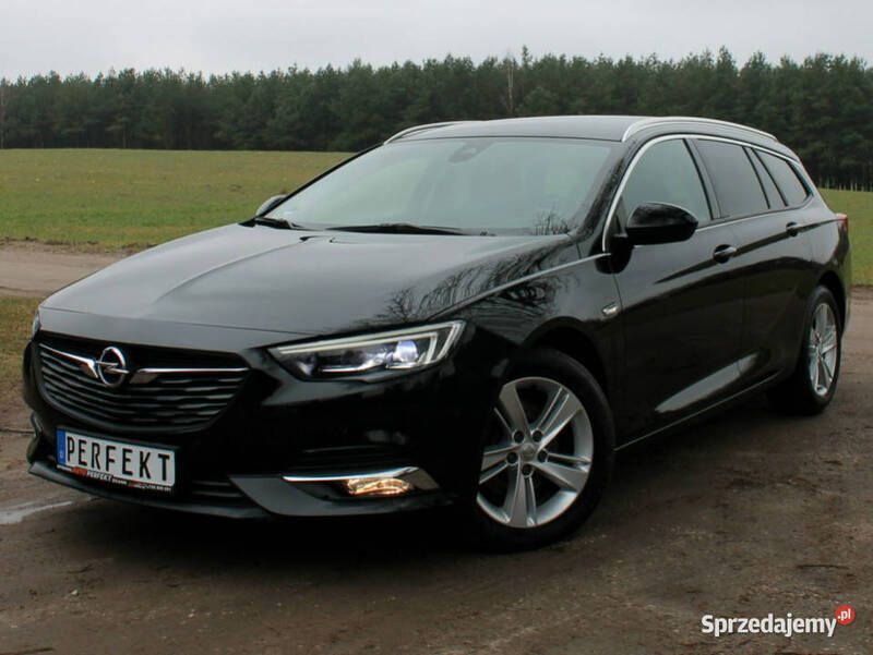 Czarny Używany 2017 Opel Insignia Kombi | 50 999 zł (Uczciwa cena) - Obraz 1/3