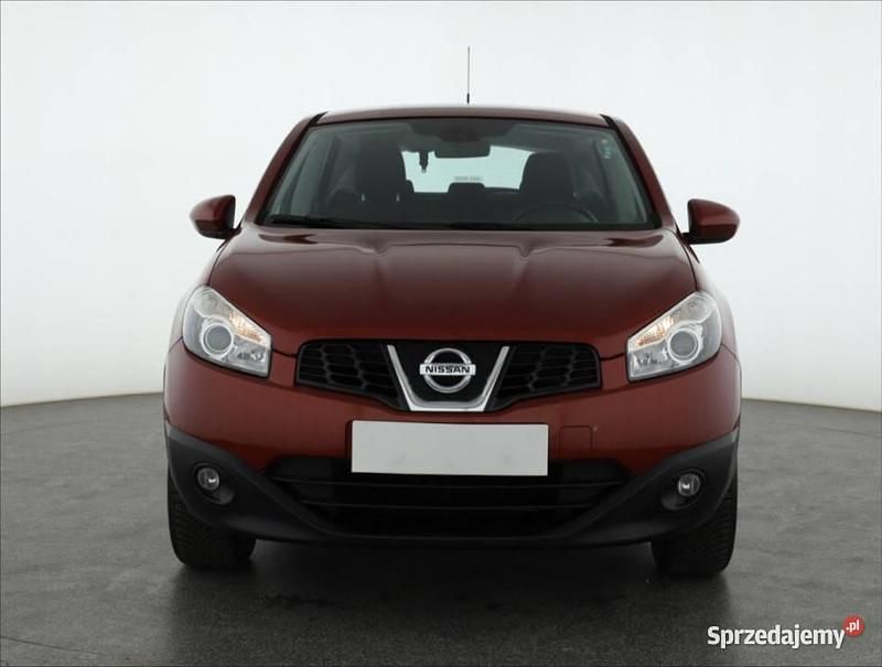 Czerwony Używany 2012 Nissan Qashqai SUV | 36 999 zł (Uczciwa cena) - Obraz 1/4