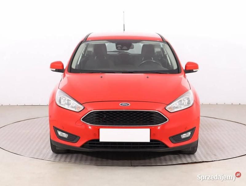Czerwony Używany 2016 Ford Focus Kombi | 23 499 zł (Super Cena) - Obraz 1/4